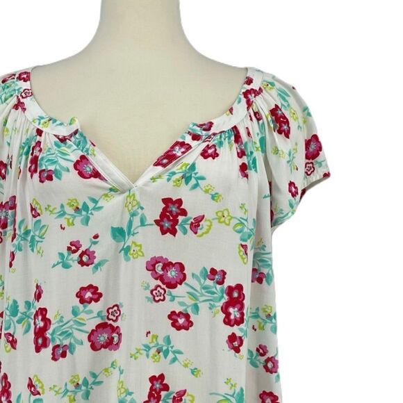 Hollister Split Neck Floral Shirt - Picture 5 of 9